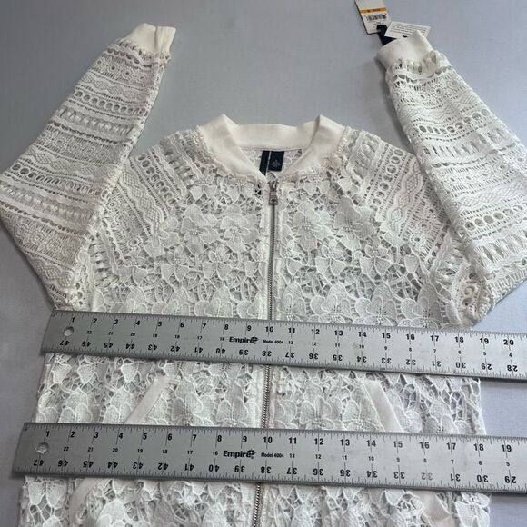 NWT Skye’s The Limit White Lacey Jacket Size Small New - Picture 4 of 9
